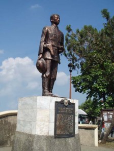 Photo courtesy of DX at www.skyscrapercity.com/